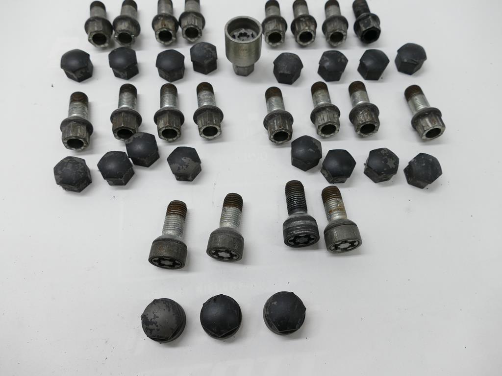 фото №6, Seat leon 1p болты шпильки do kół секретка адаптер комплект