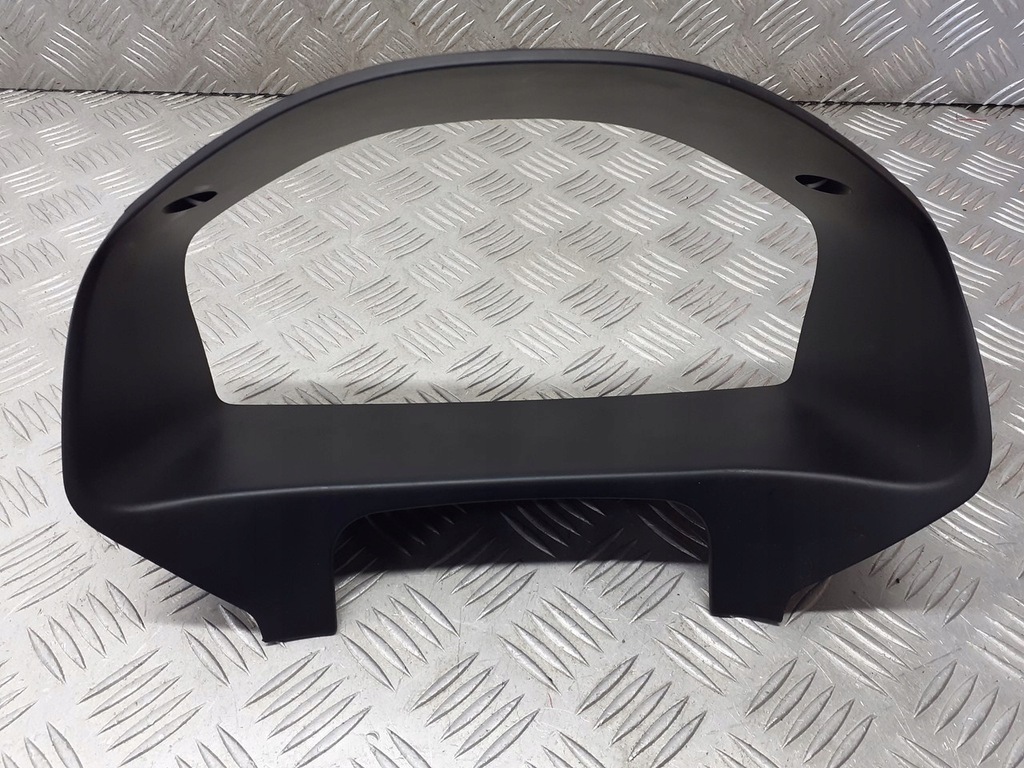 фото №1, Рамка защита спидометра volvo v50 30722585