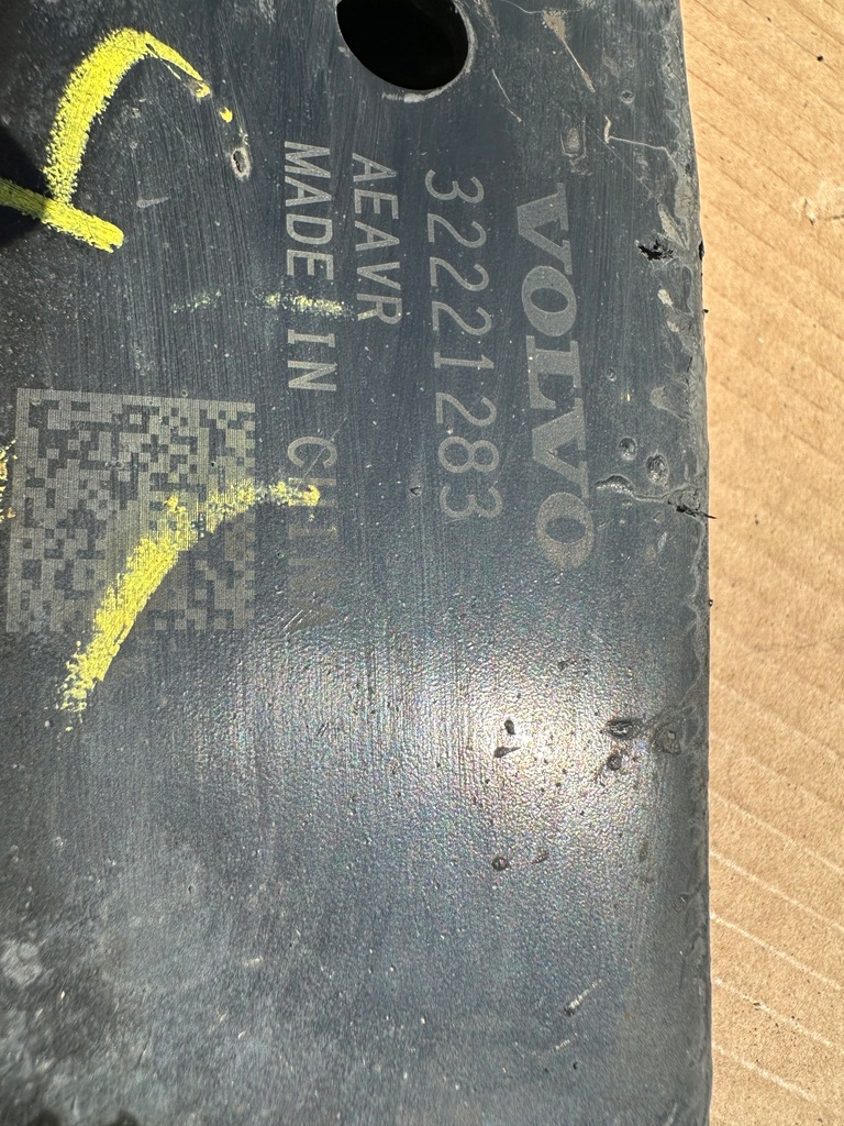 фото №15, Volvo xc40 рычаги передние комплект