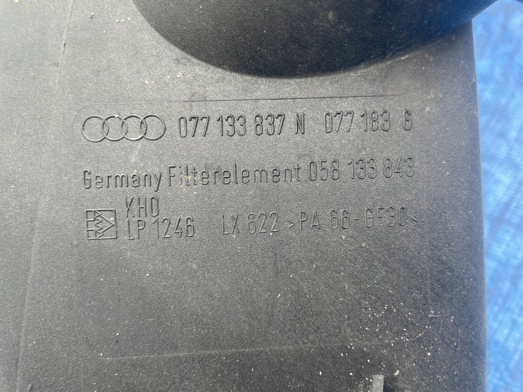 фото №5, Audi a6 s6 4.2 v8 корпус фільтра повітря 077133837n 077133835a