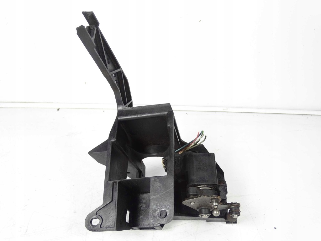 фото №1, Mercedes ml w163 корпус педалі газу потенціометр