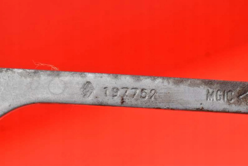 фото №7, Обмежувач двері правого створки opel vivaro a 06-14