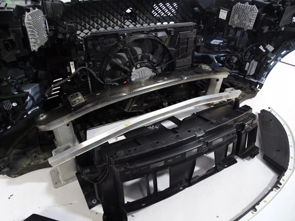 Citroen ds7 капот бампер лампы full pas радиатор с Разборки