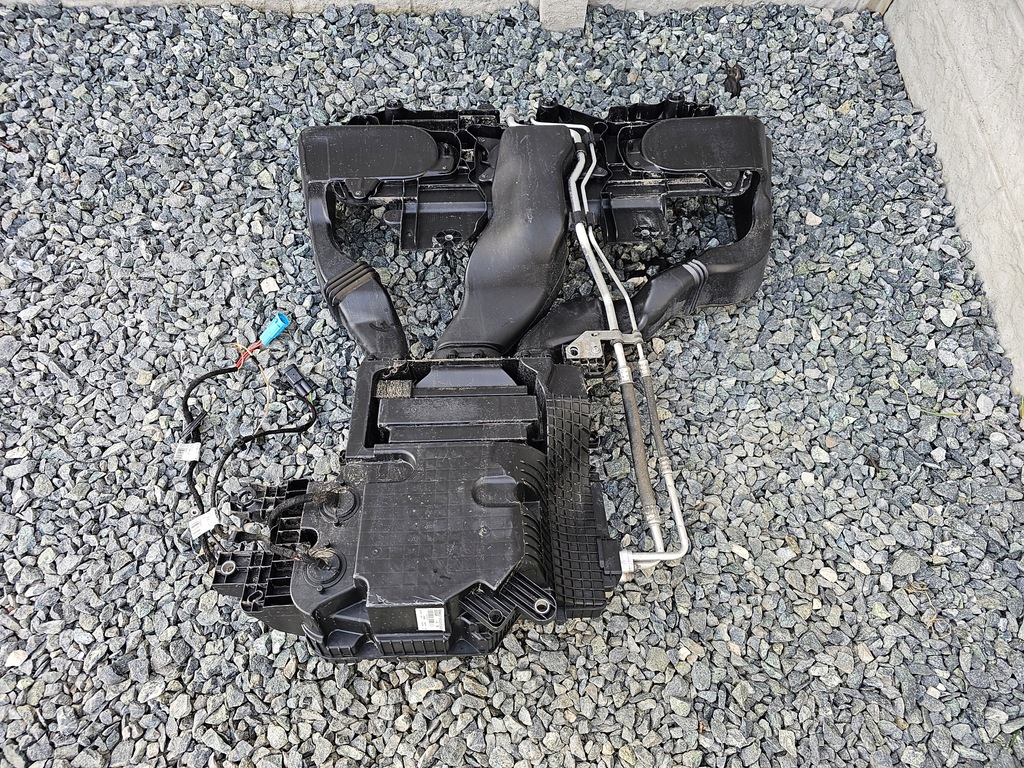 фото №8, Вентиляція радіатор акумулятора renault zoe ii #5570