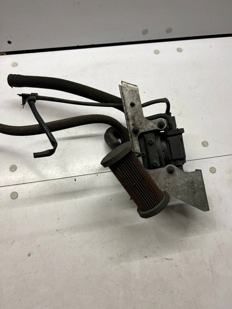 фото №1, Фильтр угольный par топлива 3.2 fsi audi a6 s6 c6 4f