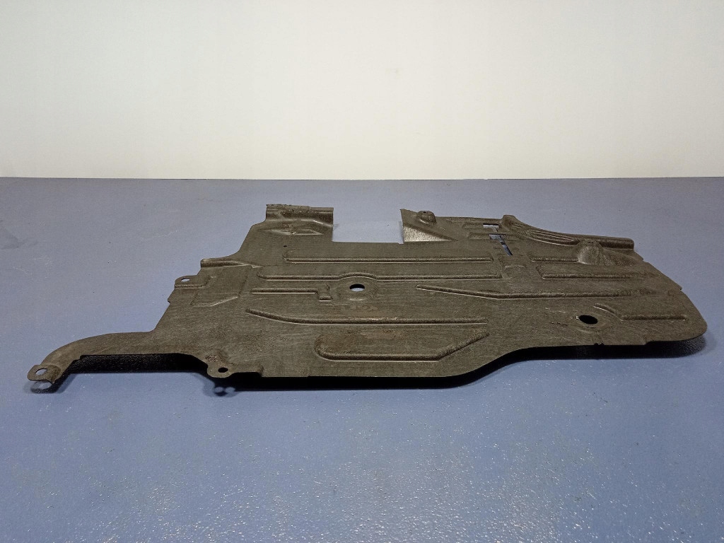 фото №1, Volvo v90 s90 ii плита захист підвіска права 31497464