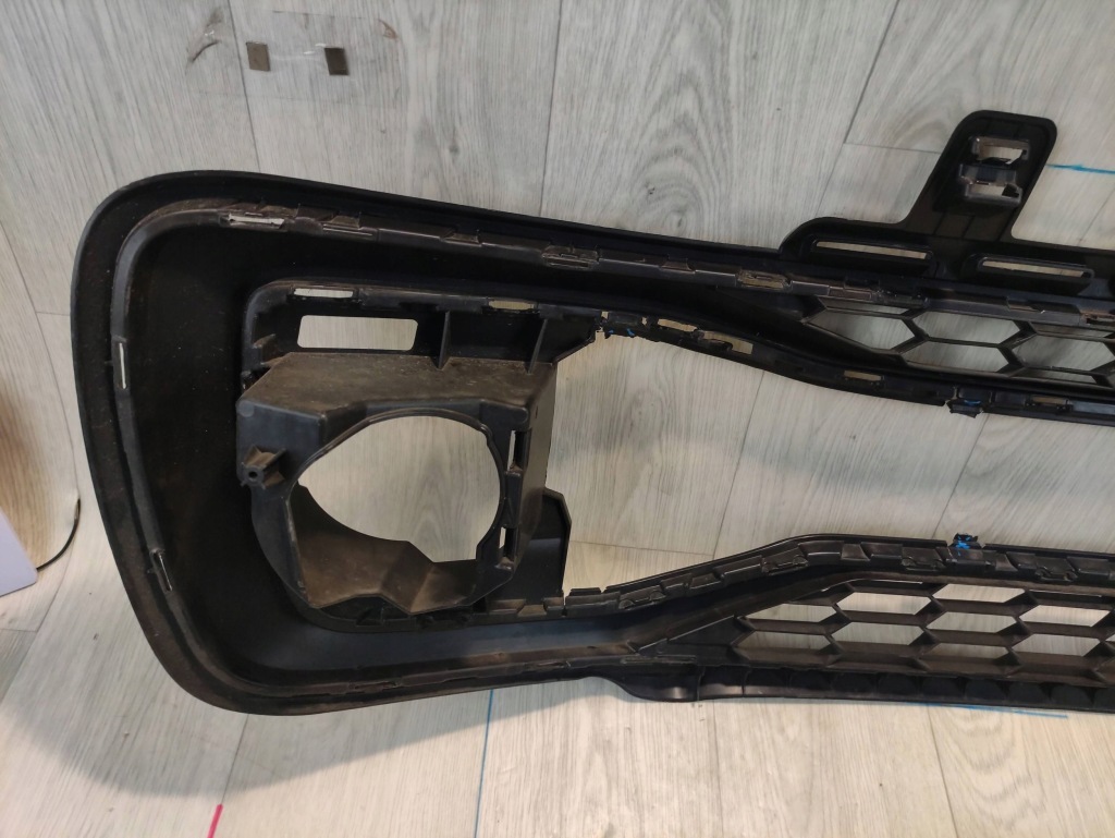 фото №9, Vw up lift 1s0 решётка w бампер перед 1s0853677f