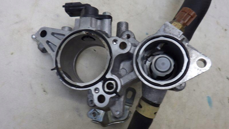 фото №7, Термостат корпус wąż труба swift vi 1.0 гибрид