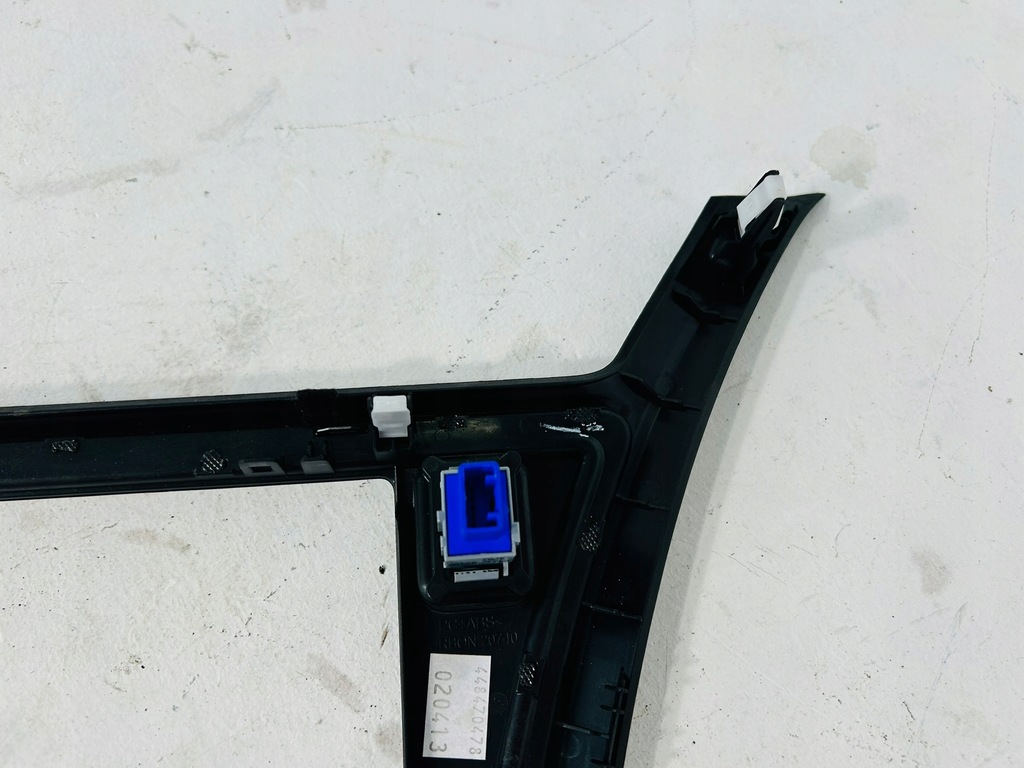 фото №10, Auris ii 12-15 захист рамка радіо кнопка перемикач світла аварійних