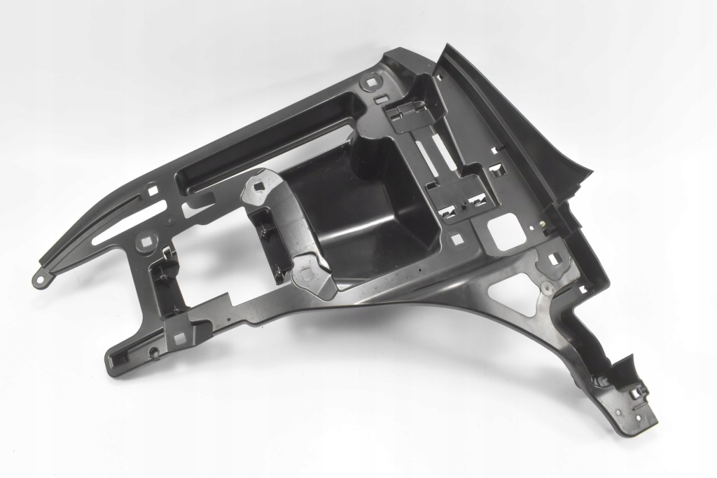 Купить Направляющая крыла правый задний  7296754 bmw i3 i01