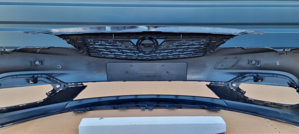 фото №9, Opel оригінальний номер 39130492 бампер