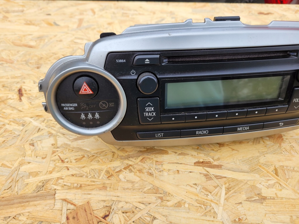 фото №2, Радио cd радиопроигрыватель toyota yaris iii 3