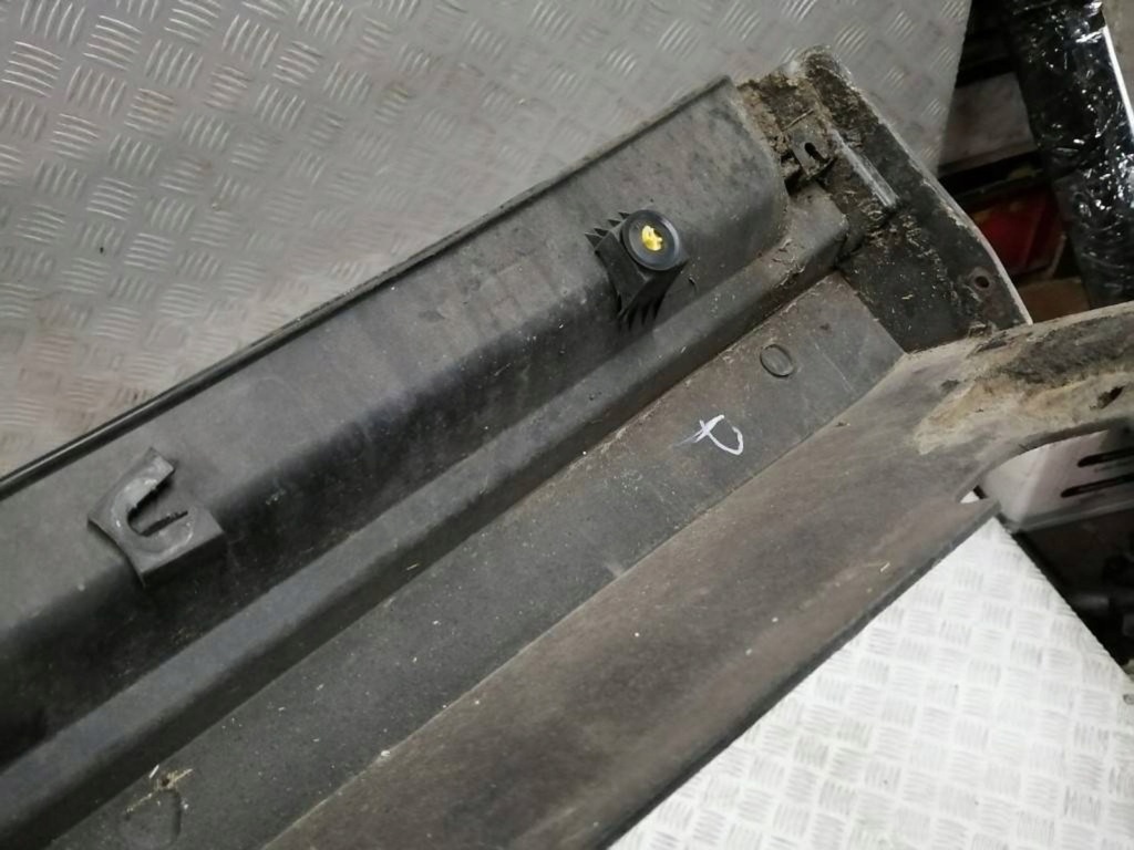 фото №8, Fiat 500x накладка молдинг поріг права 735572237