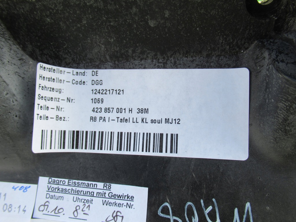 фото №12, Audi r8 приборная панель консоль pulpit parapet 423857001h