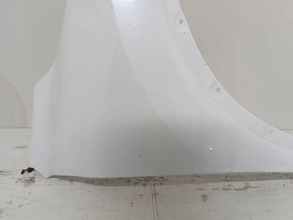 Крыло  правый  передний lexus rx v 22- Киев