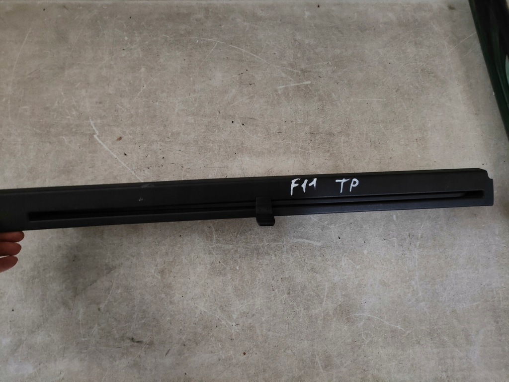 фото №1, Bmw f11 шторка дверь правый задняя