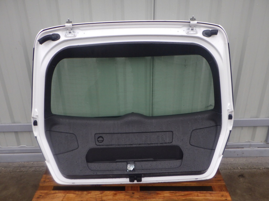 Кришка багажника багажника audi a3 lift 5 d Київ