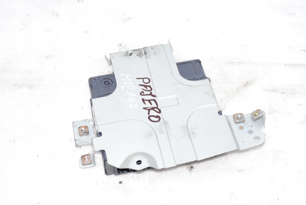 фото №8, Блок управления бортовой компьютер mk369403 pajero iii 3.2 did