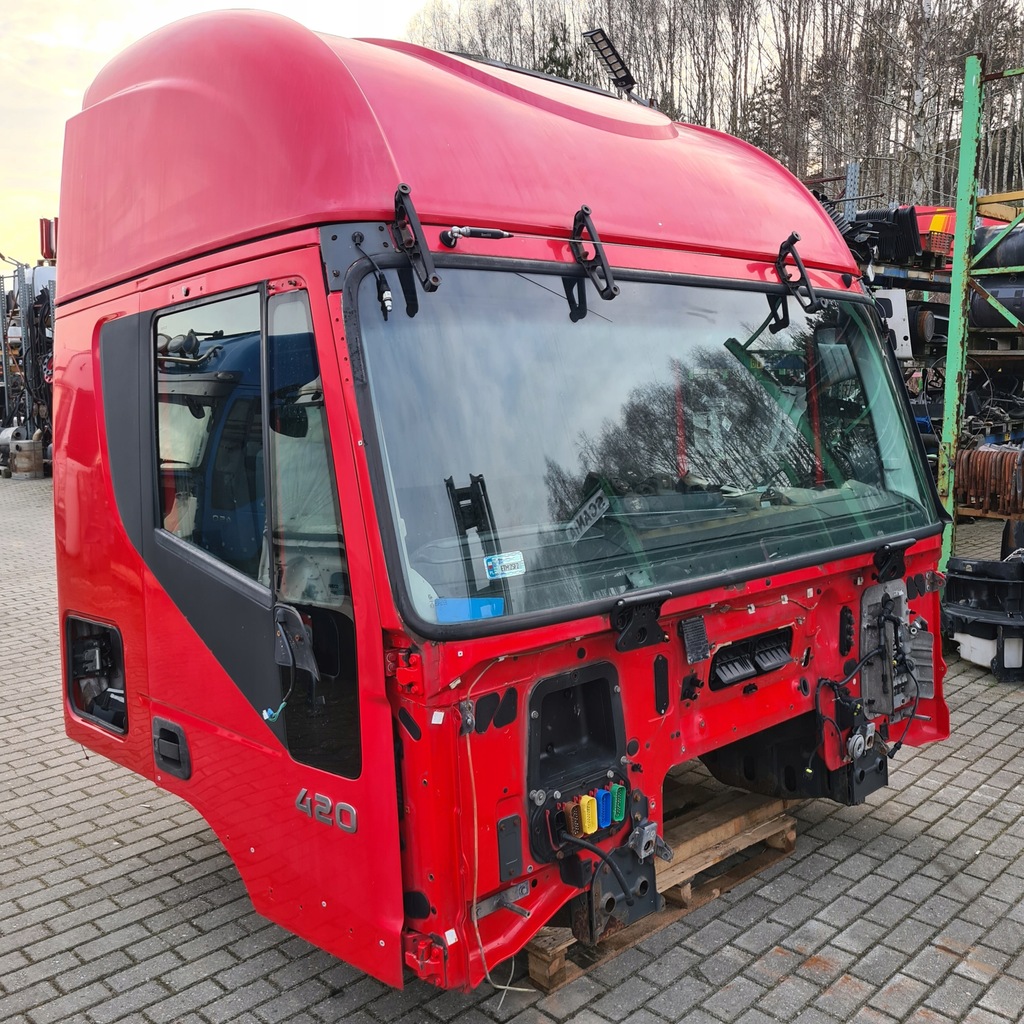 фото №1, Кабіна bez двері iveco stralis e5 механічна