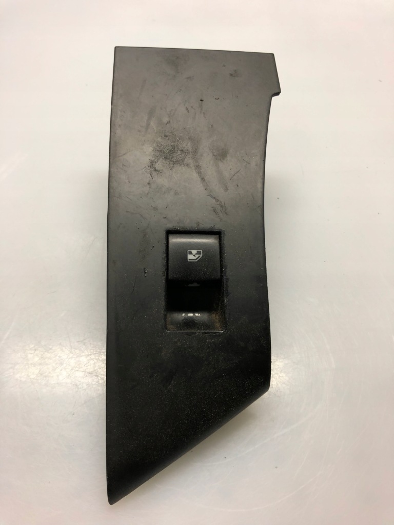 фото №1, Панель переключатель окон opel 13301886