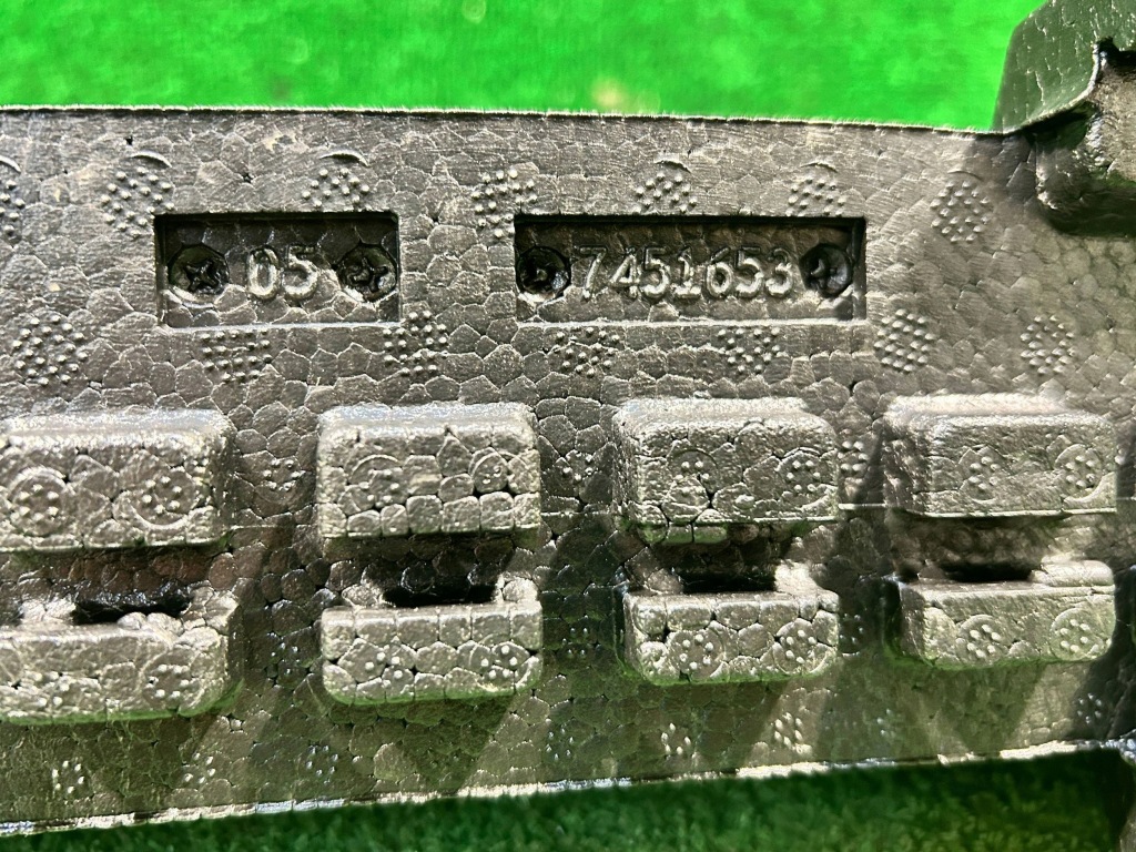 Bmw x4 g02 пена абсорбер бампера перед 7451653 Оригинал