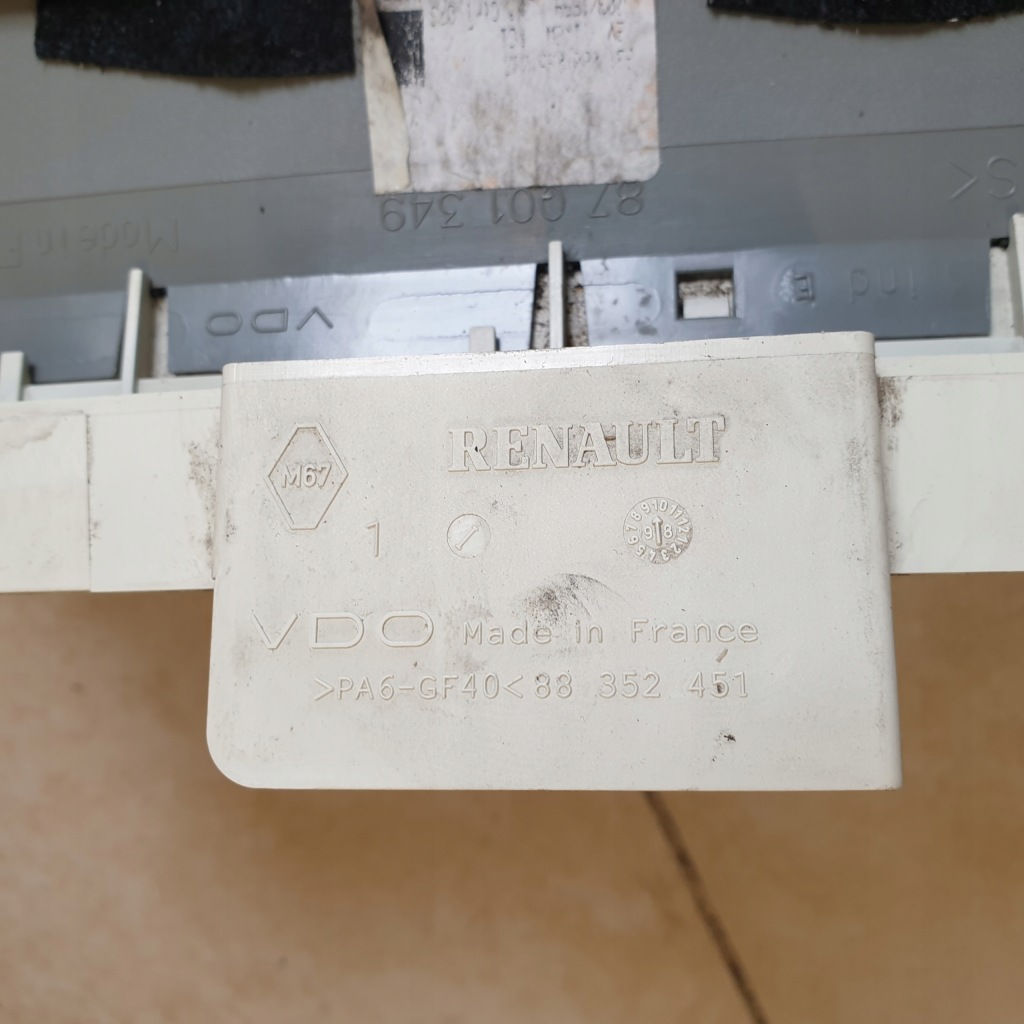 фото №4, Дисплей багатофункціональний приладова панель renault twingo i оригінальний номер eu