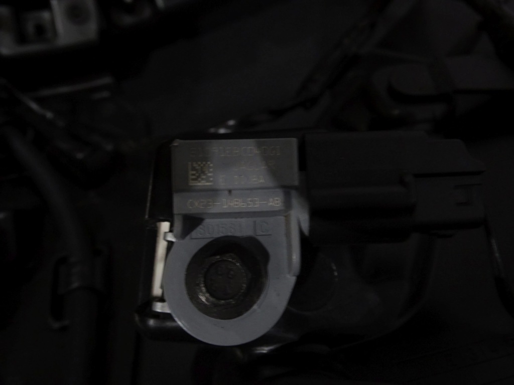 фото №13, Передний бампер бампер jaguar f-type r-dynamic 20