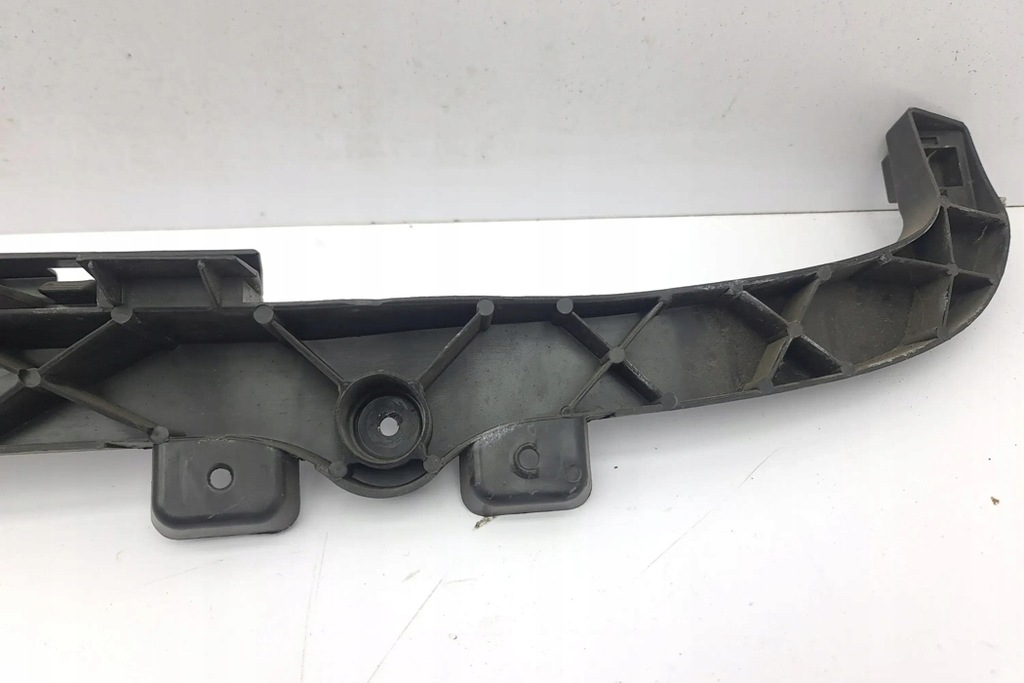 фото №8, Левый направляющая заднего бампера maserati ghibli m157 670004471 3.0l дизель