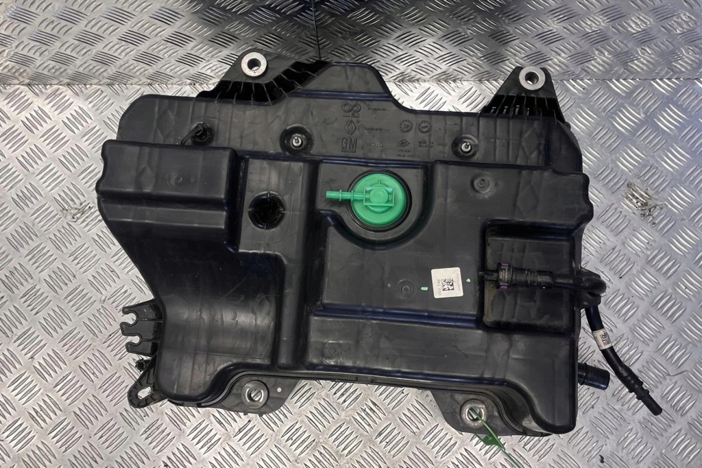 фото №1, Бак adblue насос renault trafic iii 3 lift iv 2.0 dci 172a26157r