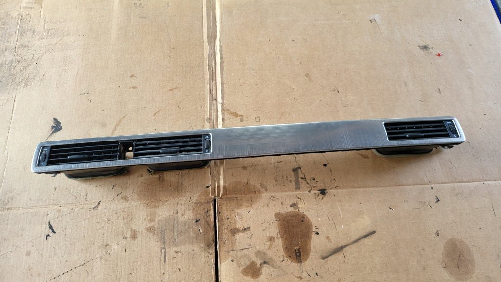 фото №1, V70 iii dekor молдинг консоли 30715143