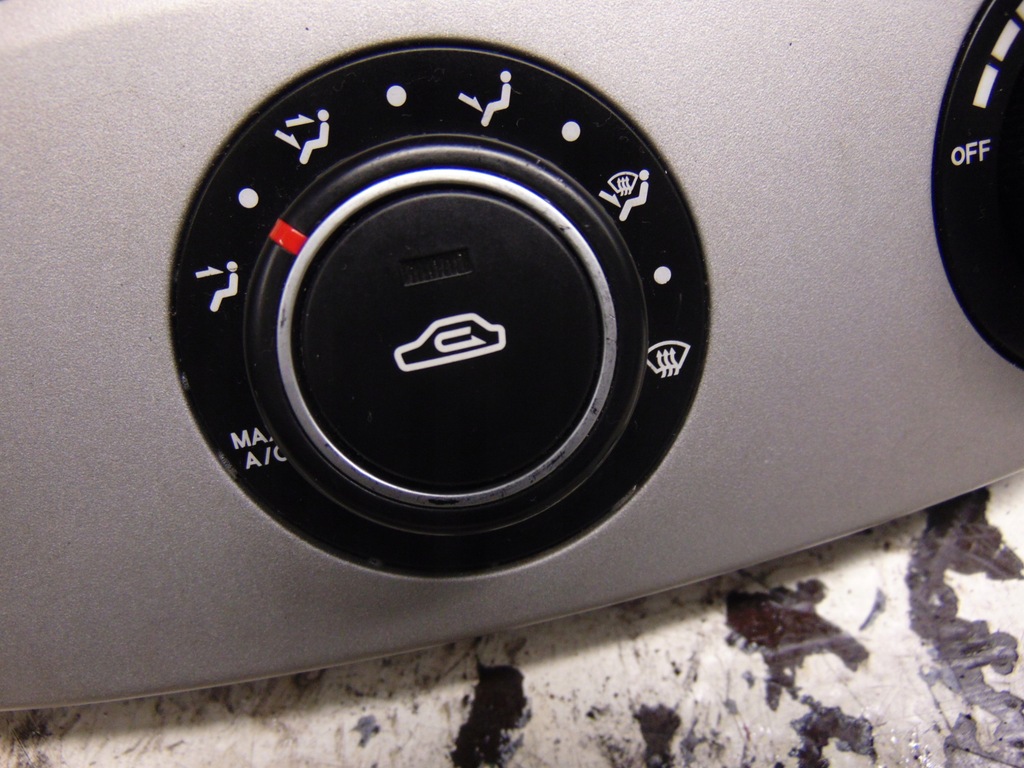 фото №8, Середня решітка обдув панель обдув кондиціонера kia ceed sw i 2006r- eu