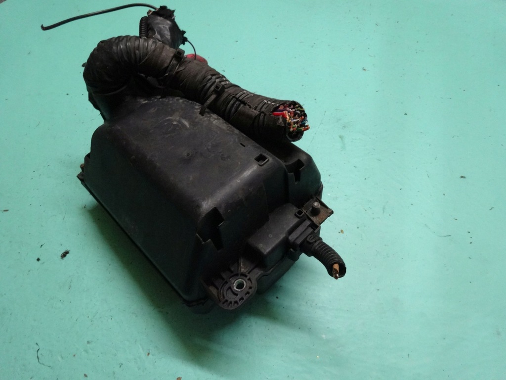 фото №8, Combo d doblo ii 1.3 cdti 13r коробка предохранителей 51839437