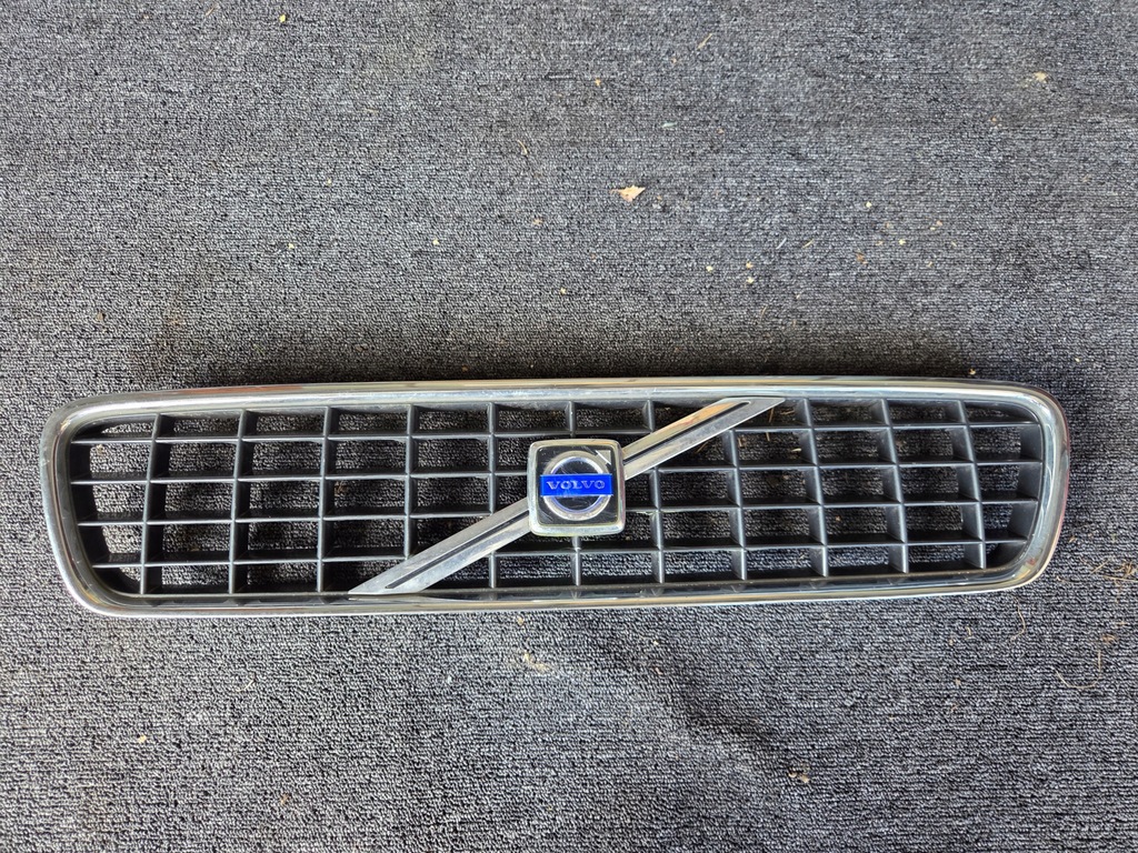 фото №1, Решітка радіатора решітка радіатора volvo s40 ii v50 08620116