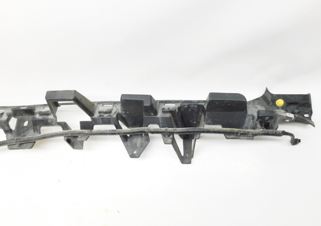 фото №4, Направляющая бампера задняя hy32-17b861-ac - land rover discovery v l462 2016-