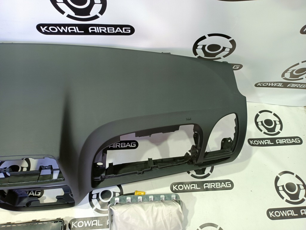 фото №5, Dodge grand caravan приборная панель консоль подушка безопасности ремни