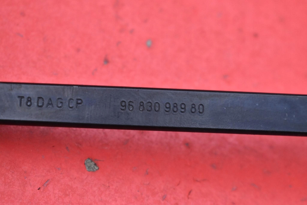 фото №12, Рычаг дворники перед eu 9672059480 peugeot 3008 1 i 10-13