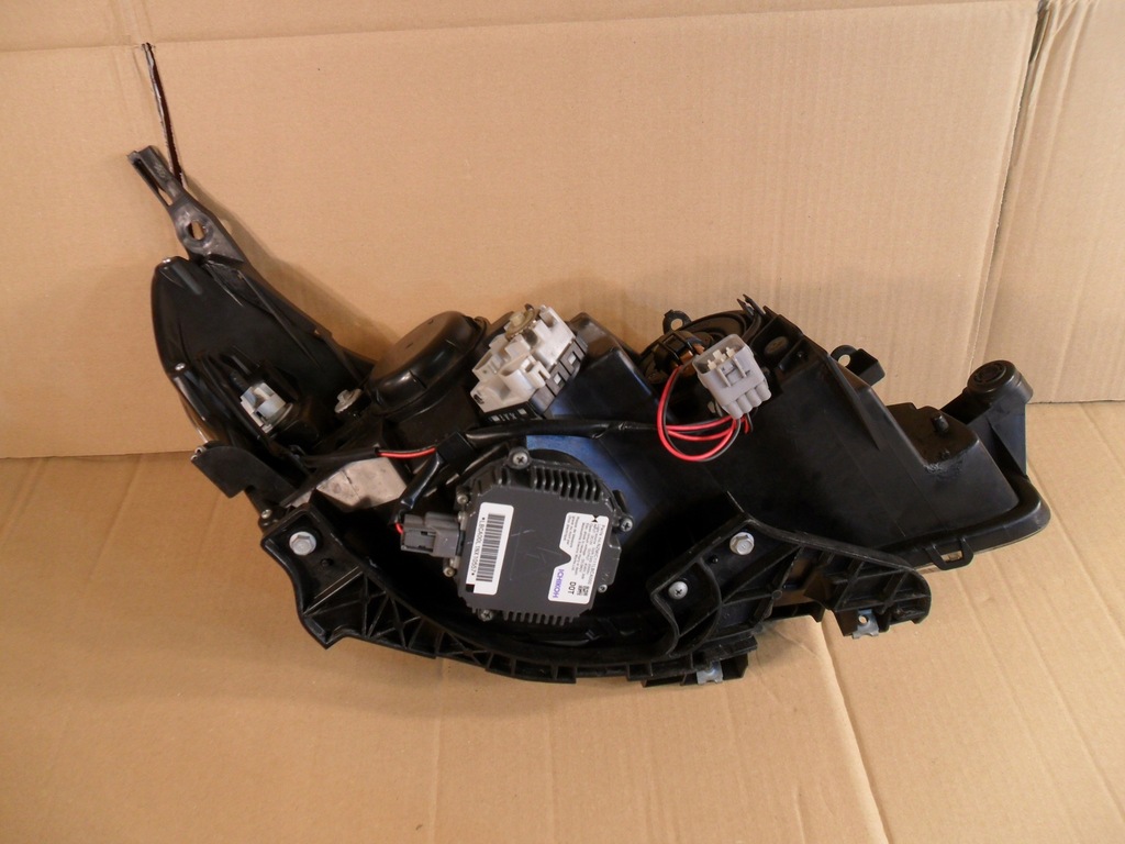 фото №15, Лампа лівий перед ксенон subaru forester iii 2008- eu