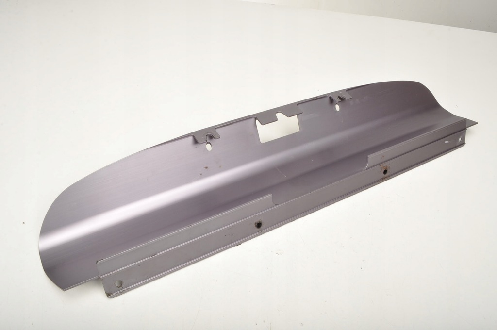 фото №11, Aston martin db9 защита кромка багажника