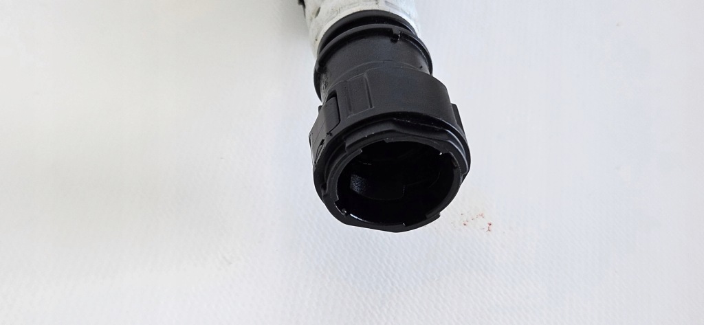 Шланг кондиционера jeep compas 2015- 521545190 Доставка