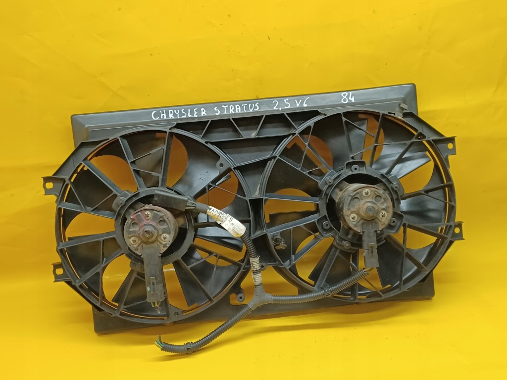 Вентилятори радіатора stratus 2,5b v6 4761507 Ціна