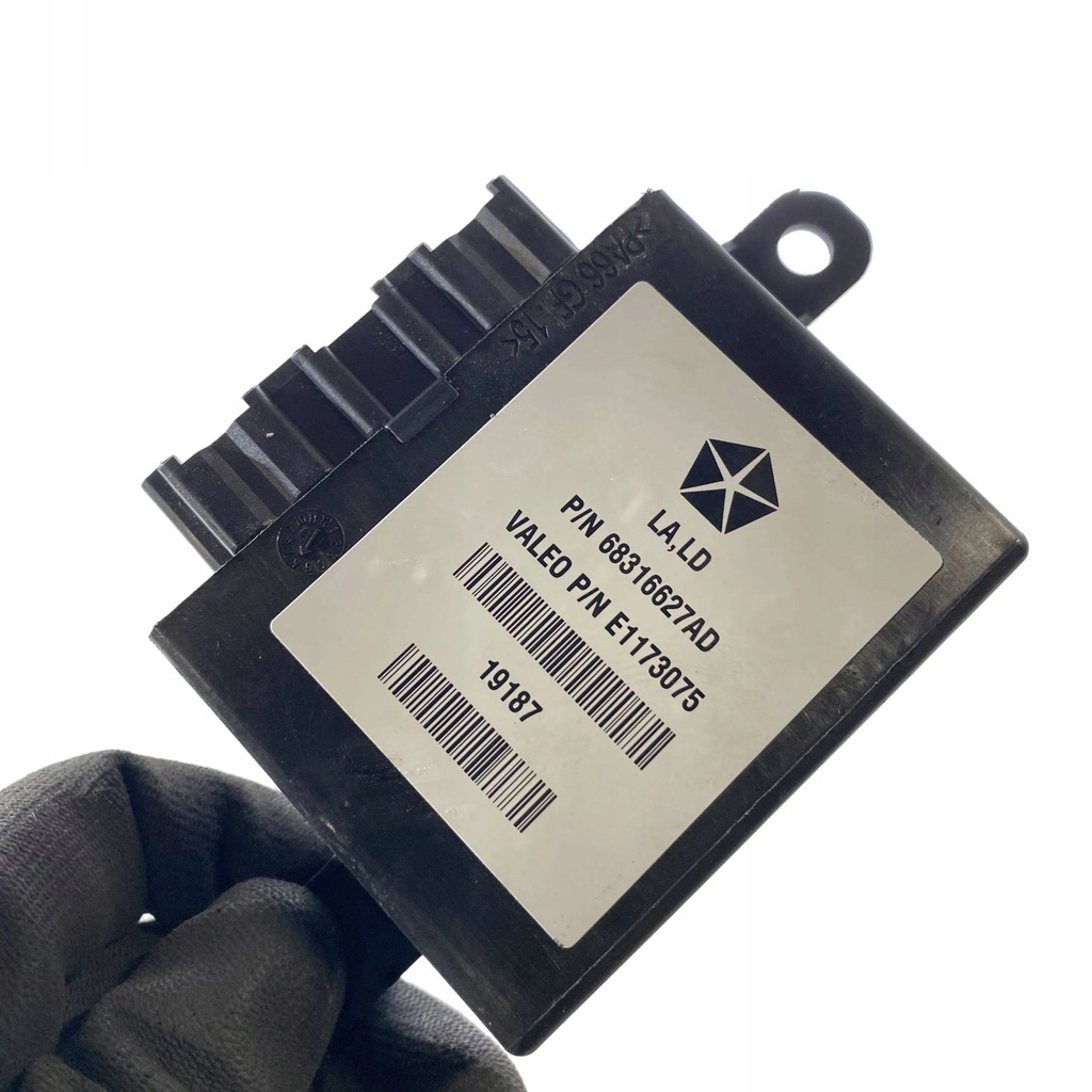 фото №9, Dodge charger 2019 блоки управління