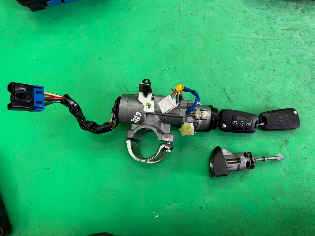 фото №10, Бортовой компьютер набор стартовый иммобилайзер запуск 39110-2b500 kia ceed i 1.4 16v dohc 06-