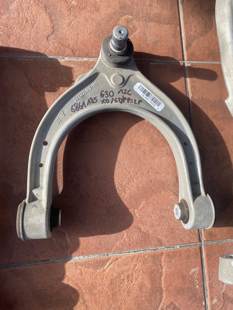 фото №12, Bmw g30 g31 важіль підвіска колеса праве перед важелі поворотний кулак комплект