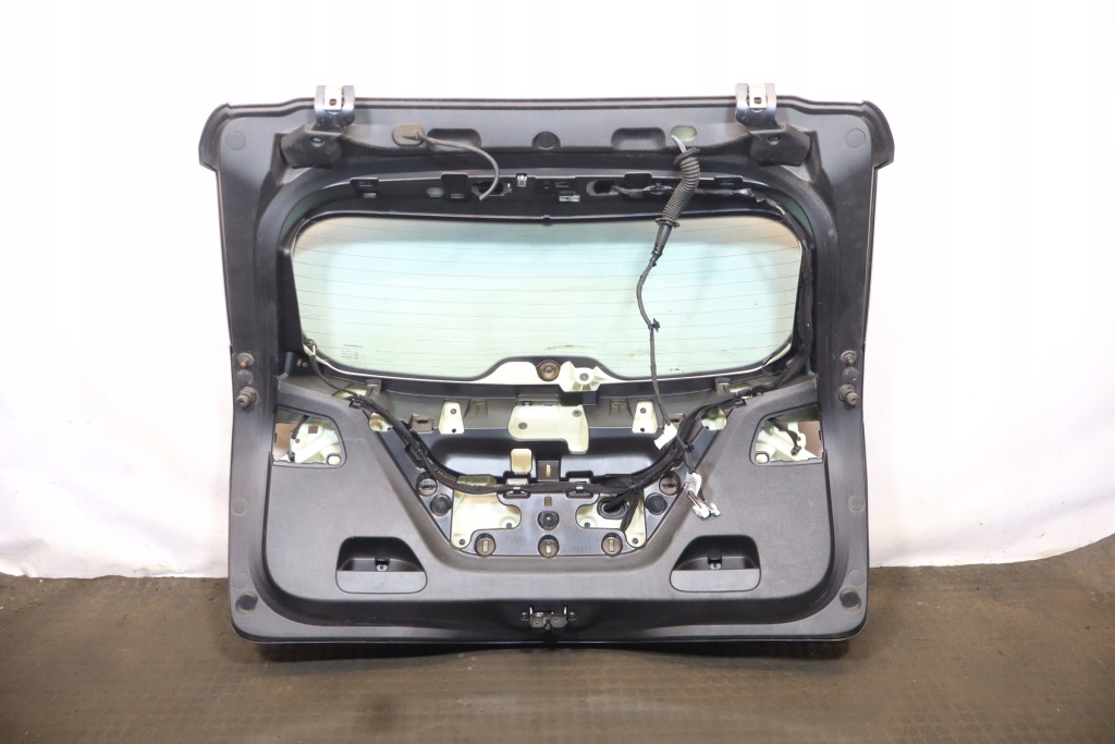 фото №2, Крышка багажника задняя renault megane iv tekpn kombi