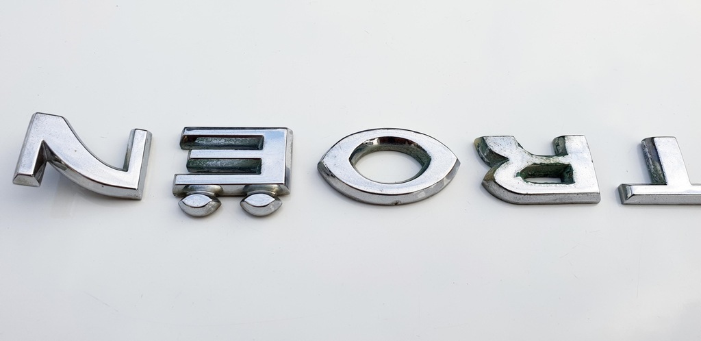 фото №12, Citroen xsara picasso емблема надпис значок задня задній кришки багажника