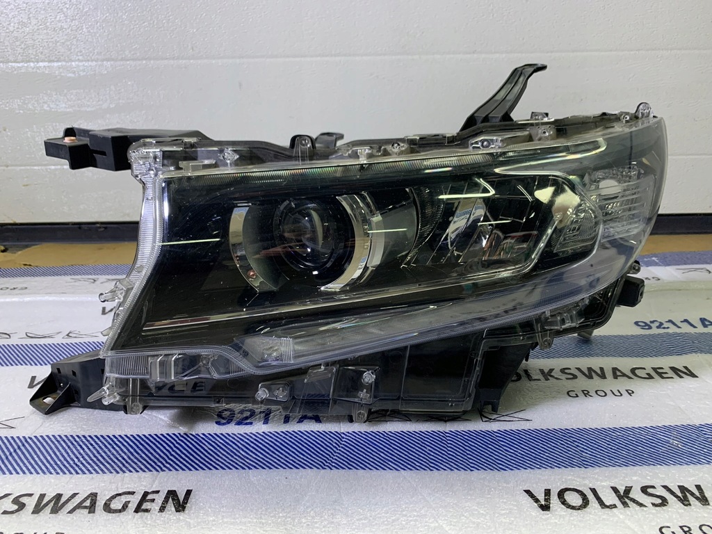 фото №1, Лампа ліва full led toyota land cruiser 150
