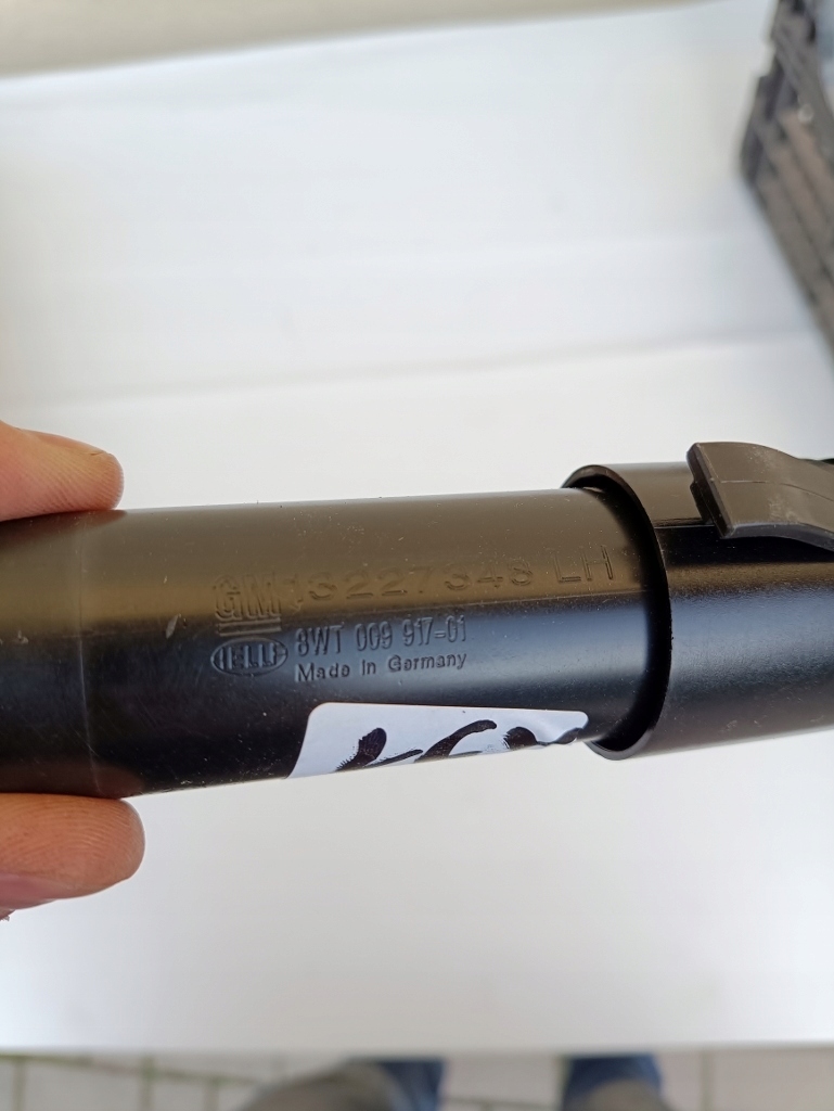 фото №4, Opel insignia a омивач лампи лівий 13227348