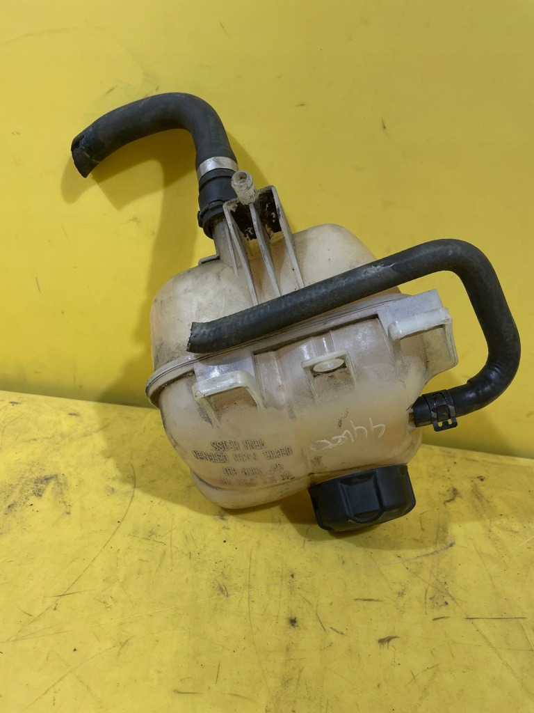 фото №1, Mini cooper r56 бак расширительный