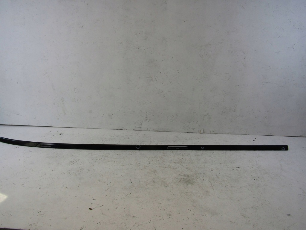 Купити Bmw 1 f20 молдинг дахова права 7240686
