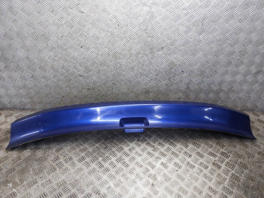 Купить Накладка крышки багажника honda cr-v 3 b548p 74895-sww-e010